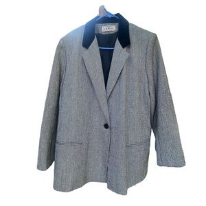 Dumas Petite made in‎ the USA Wool blend faux velvet trim checked blazer jacket